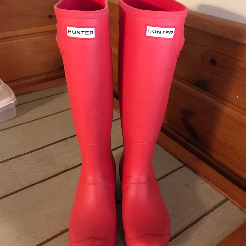 Hunter boots size 9